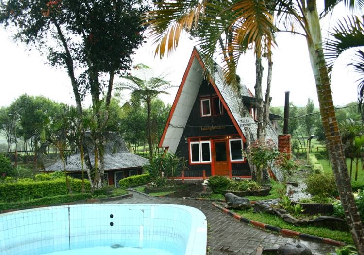Walini Resort: Villa Kidang Kencana Rancabali-Ciwidey-Bandung