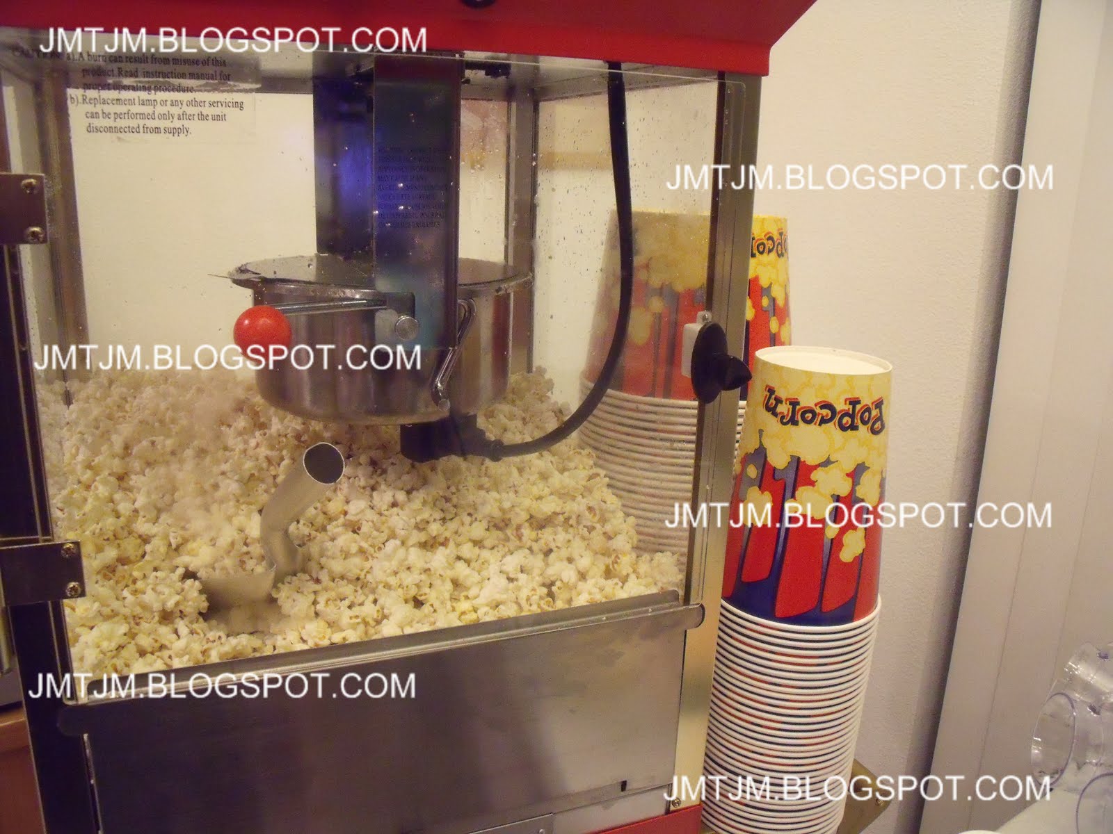 [popcorn.jpg]