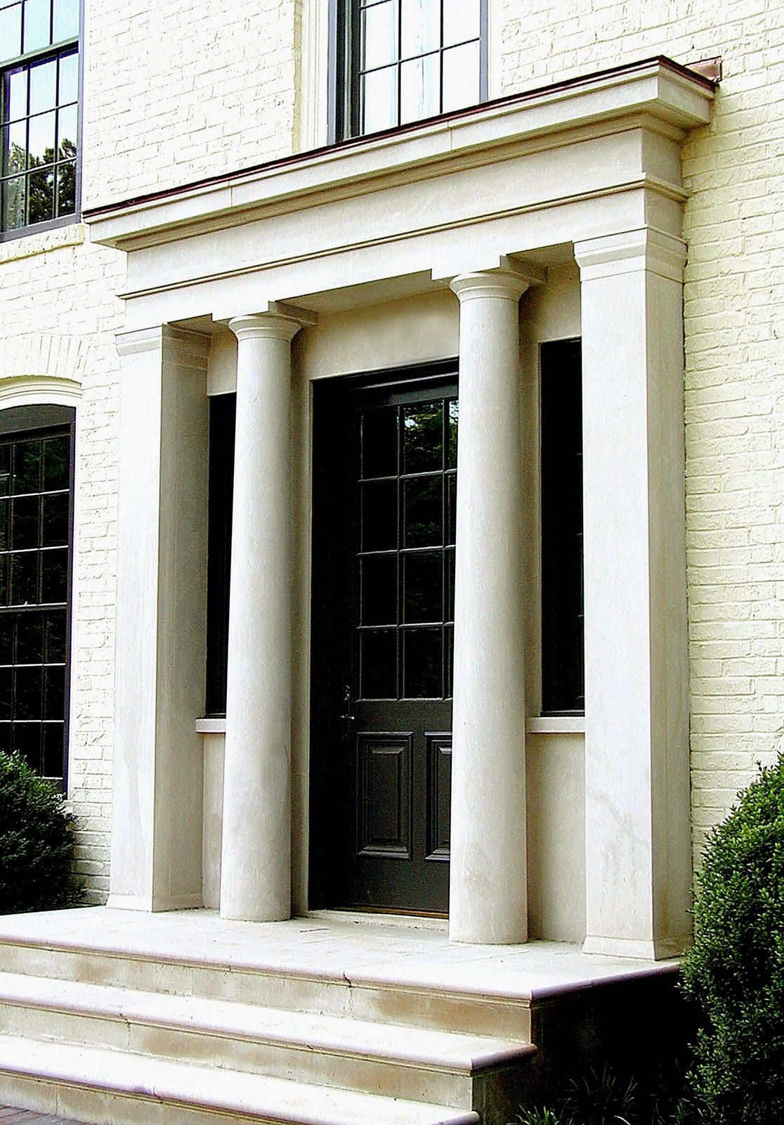 AESTHETICALLY THINKING PORTALS AND PASSAGES