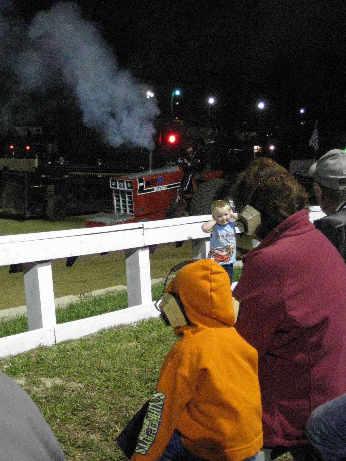 [Tractor+Pull.jpg]