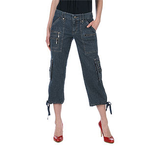 Ok, whats in style is capris.