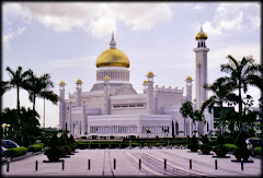 Masjid Sir Omar Ali Saifuddien