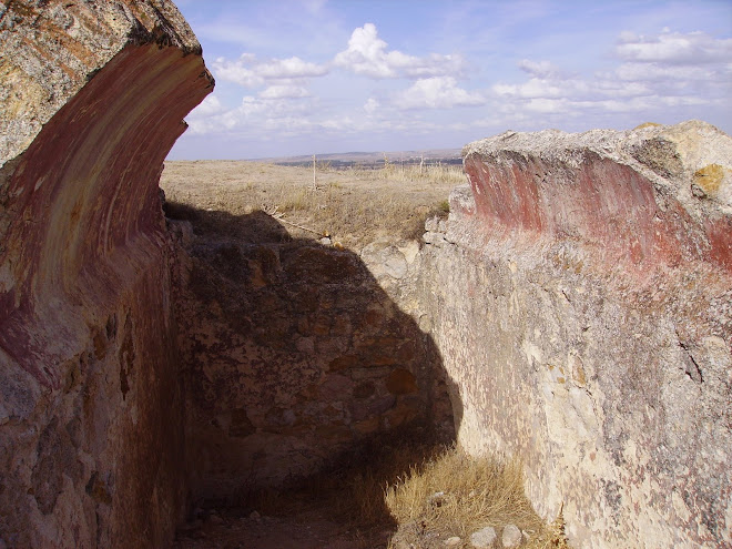 CUEVA DEL CASTILLO