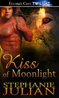 Guest Review: Kiss of Moonlight by Stephanie Julian