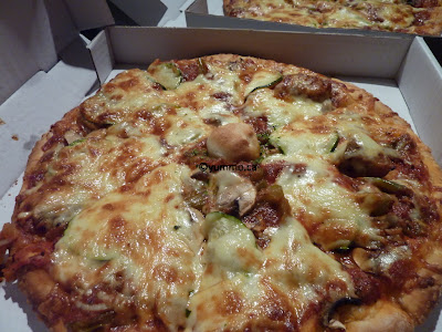 Amelios+Vegetarian+Pizza+Montreal.JPG