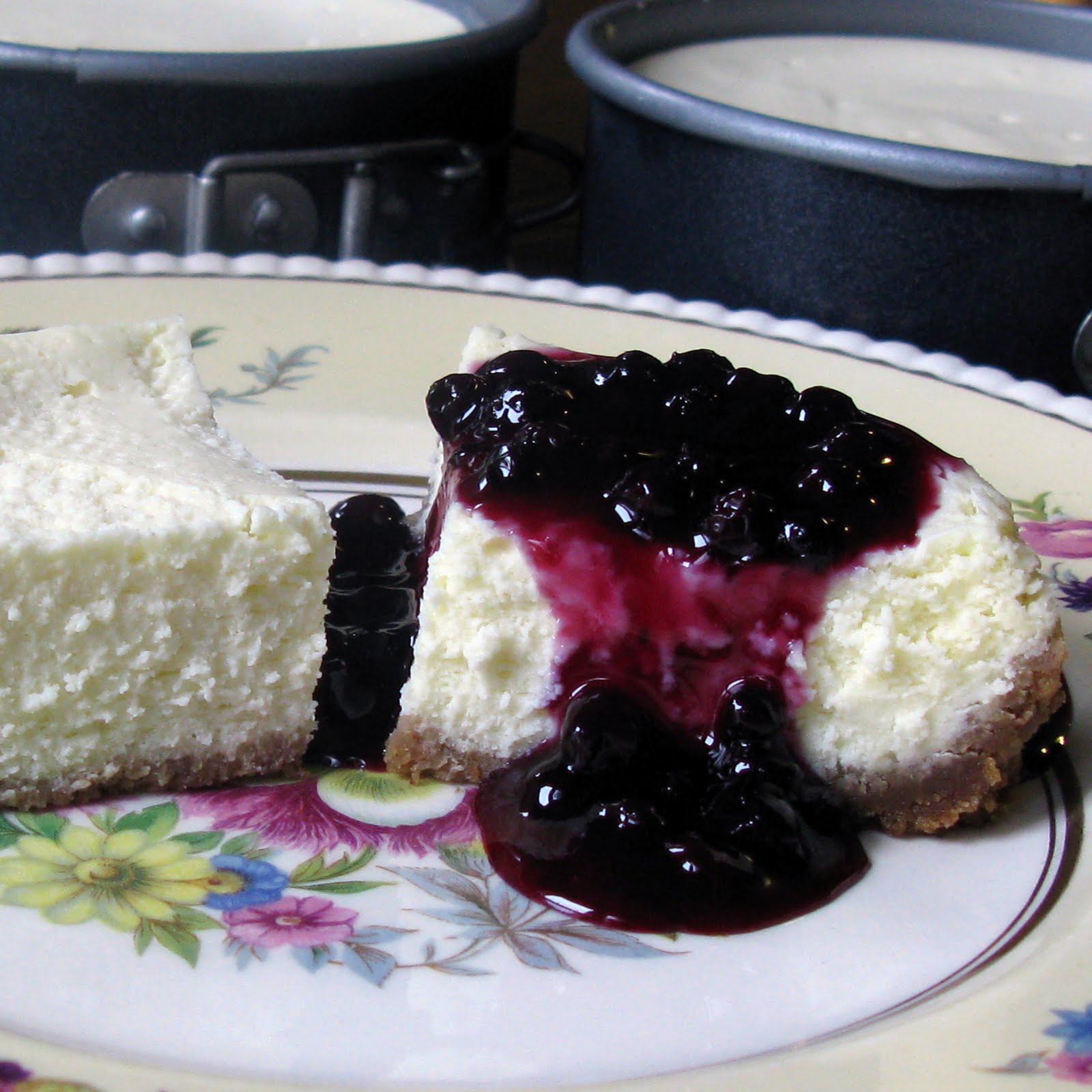 Food for A Hungry Soul Slow Cooker Sour Cream Cheesecake