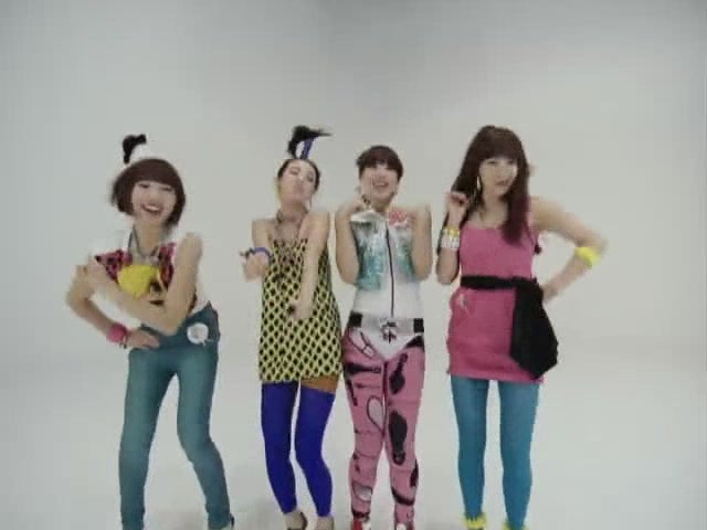 [Big+Bang+&+2NE1+-+Lollipop+MV[(000759)06-09-18].JPG]