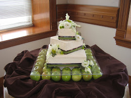 3-tier square buttercream