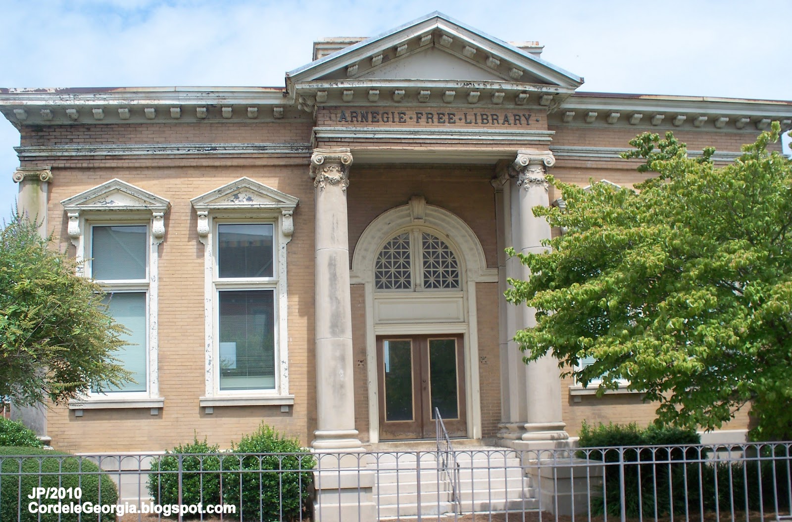CORDELE Crisp Watermelon Restaurant Attorney Bank Hospital