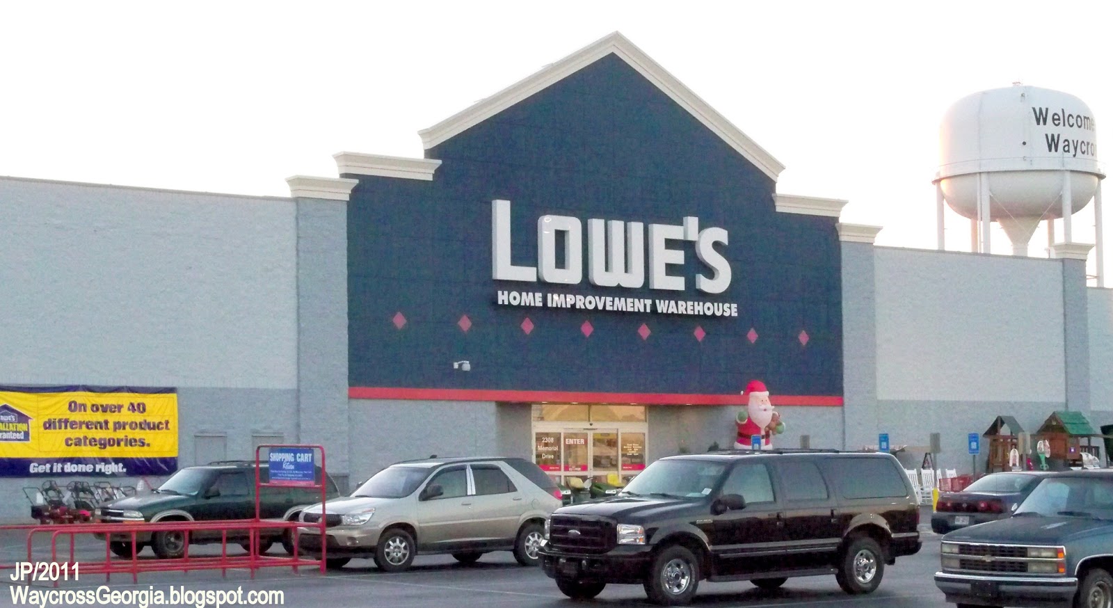 Lowes Hardware