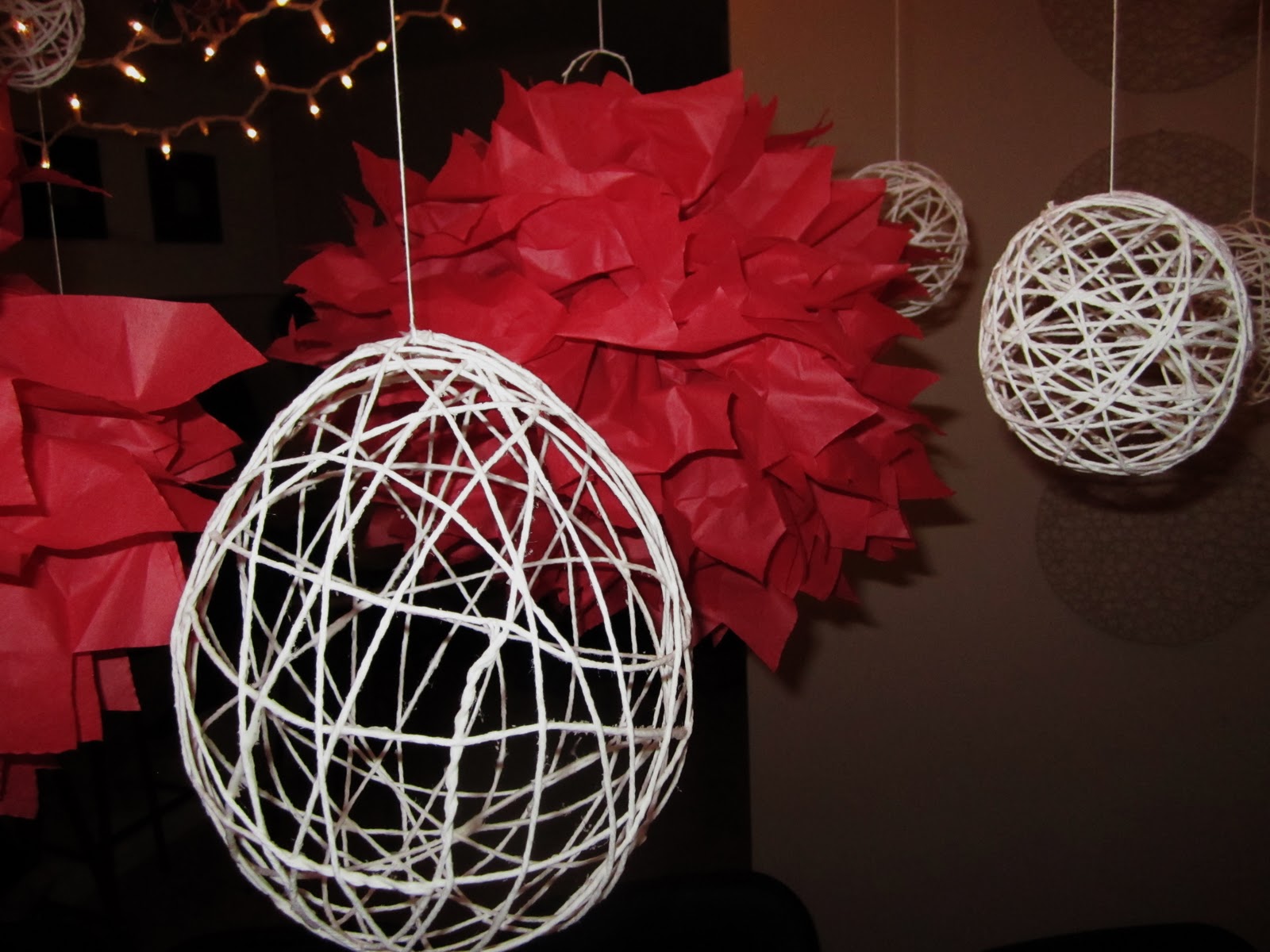 Just Laugh. DIY Fabulous Hollow Yarn Balls