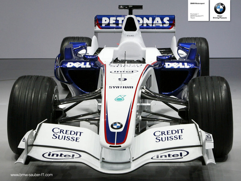 [bmw-carro-F107.jpg]