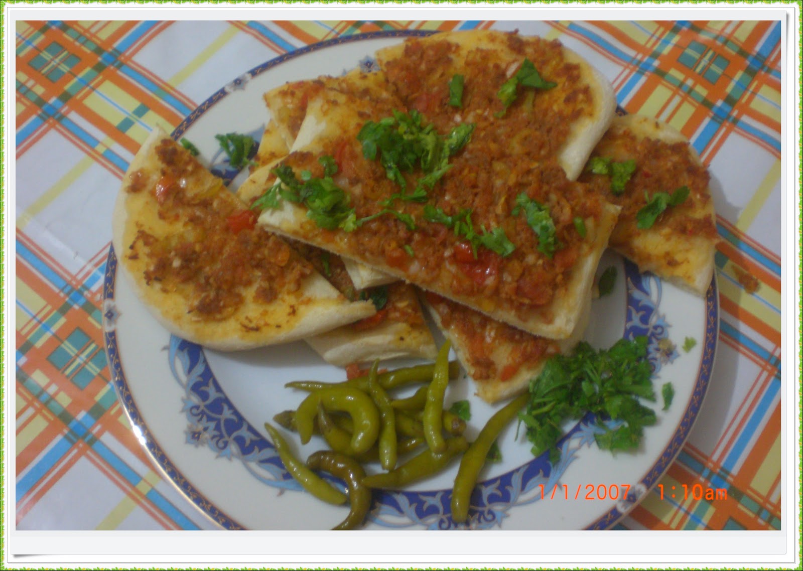 HAYATIMIN İÇİNDEN&hellip;.. etli ekmek