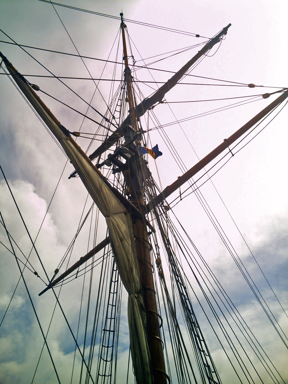 [Amistad-10.JPG]