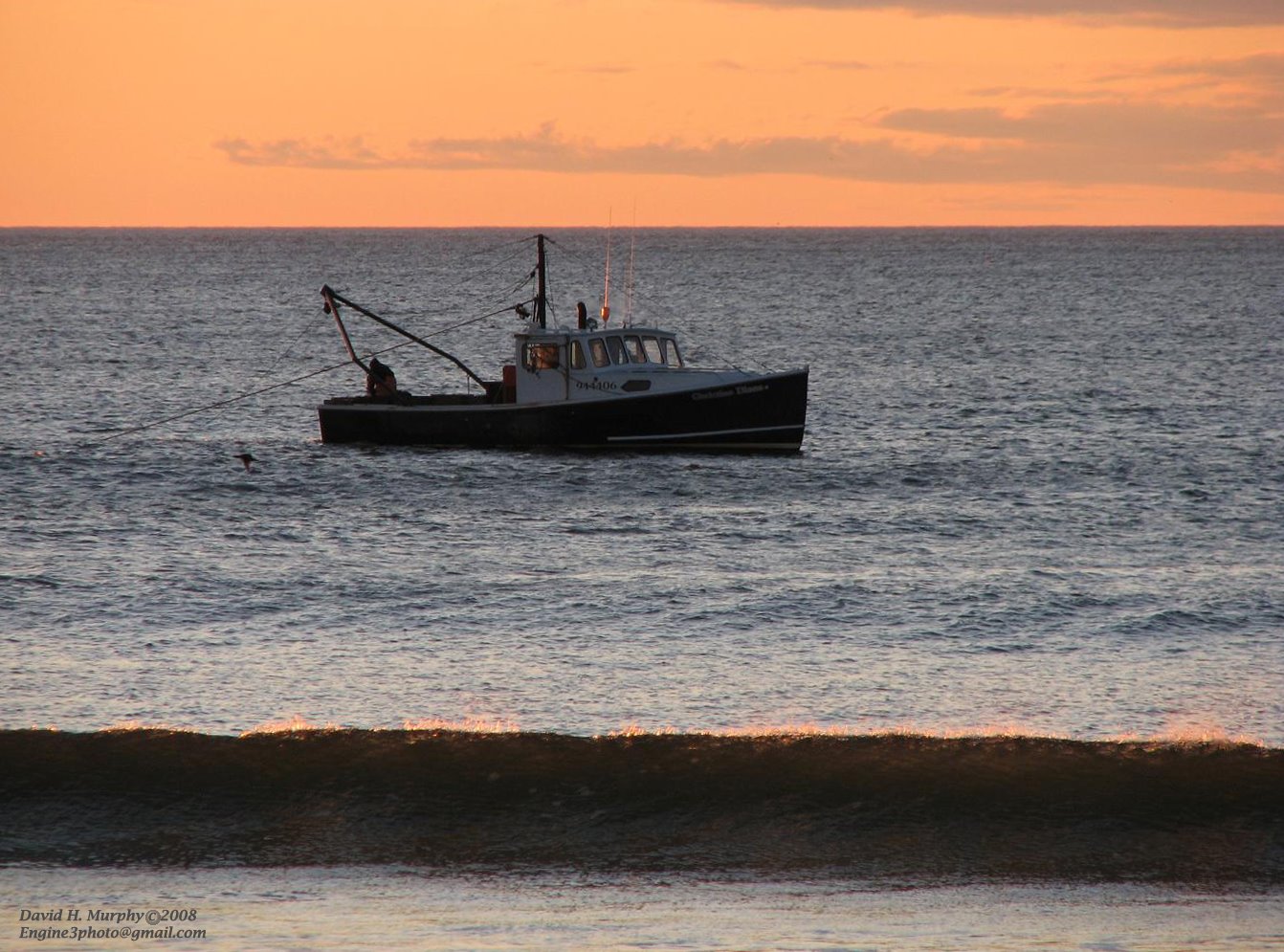 IMAGE: http://2.bp.blogspot.com/_OTkHLONyoXg/SPMfP_Qp6nI/AAAAAAAAAEE/ysb4YDvIqR4/s1600/Saco_Bay_Daybreak.jpg