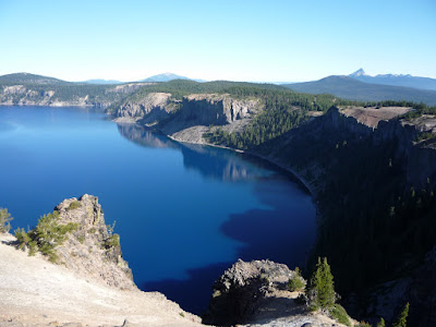  Crater Lake 