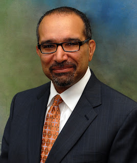 High School Cupcake Battle: Introducing Pflugerville Superintendent