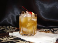Drinks on Me: Amaretto Sour (Alcoholic)