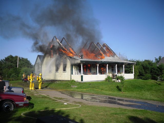 [fire4.JPG]