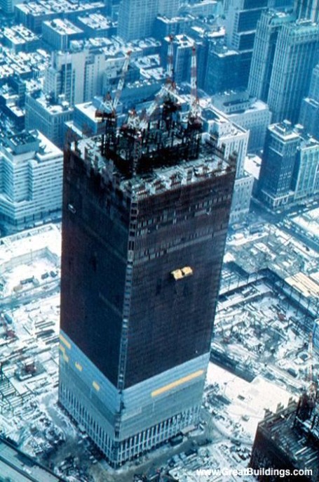 how did twin towers collapse. This is a World Trade Center