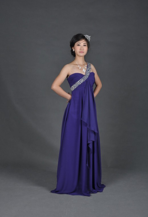 KOREAN FASHION EVENING DRESS