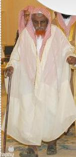 نقره لتكبير أو تصغير الصورة ونقرتين لعرض الصورة في صفحة مستقلة بحجمها الطبيعي