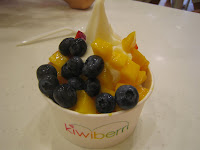 Kiwiberri - original yogurt w/ mango, stawberries, blueberries Kiwiberri - original yogurt w/ mango, stawberries, blueberries