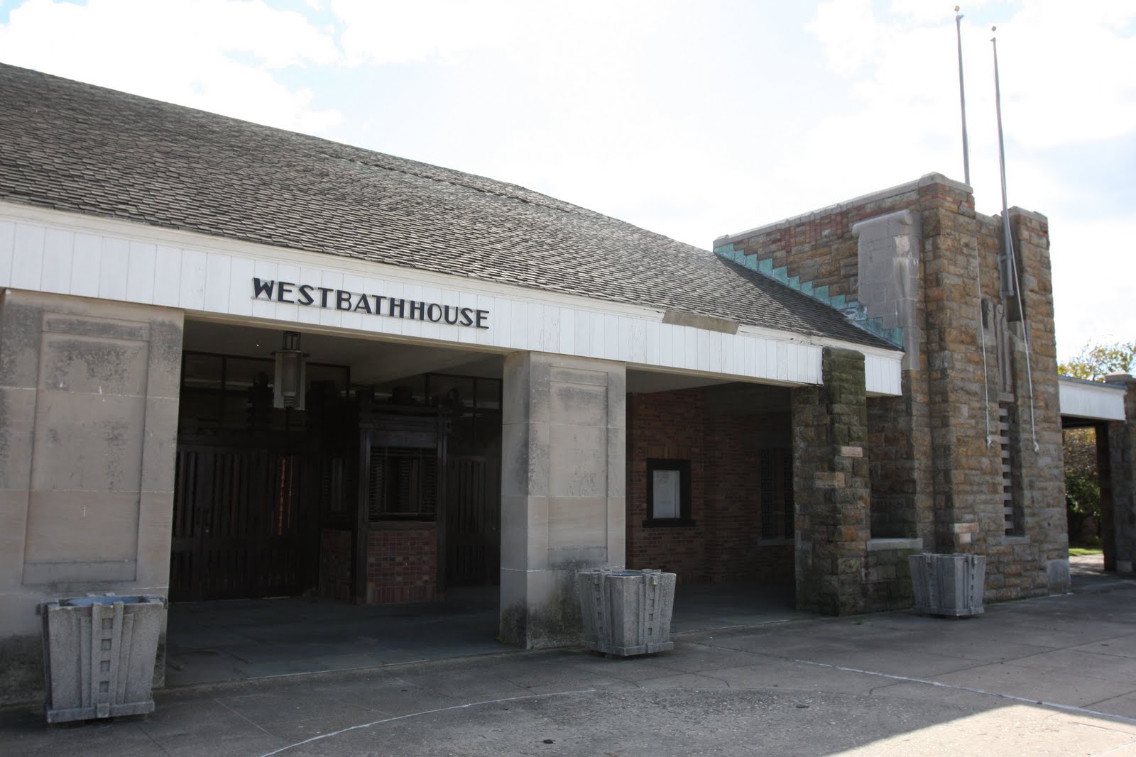 Old Long Island: Jones Beach West Bath House Interior