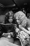 Hasta Jimmy y Robert estudian el manual Paredes