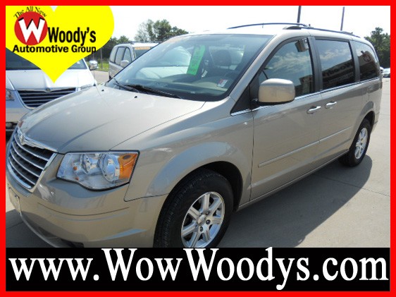 Woody S Automotive Group 2008 Chrysler Town Amp Country In