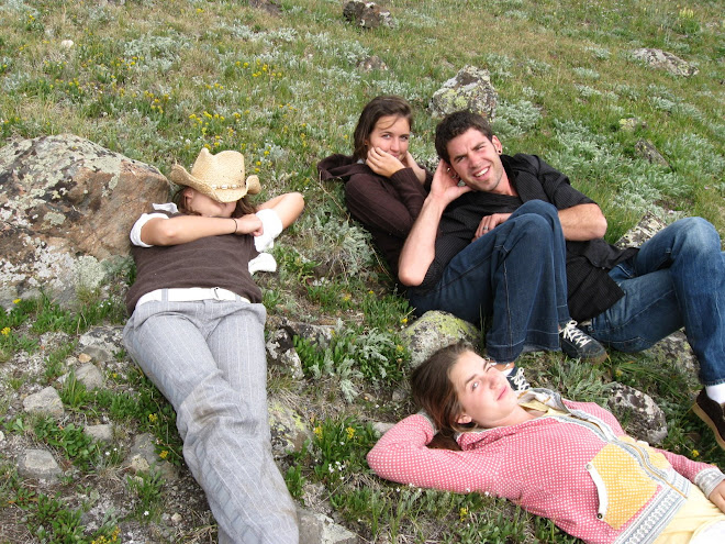 aww a nice snooze in some fresh air!