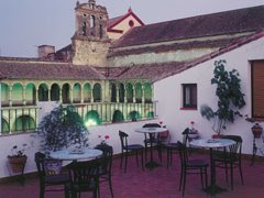 Hostal La Fuente Córdoba, más información y reservas