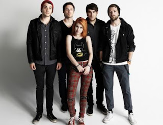 http://2.bp.blogspot.com/_OurXGfIX1ao/St9WlmHCUeI/AAAAAAAAAfA/Ps2X1aCzcDU/s320/paramore.jpg