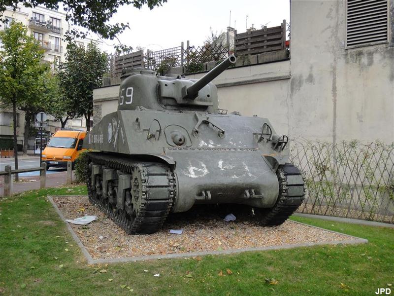Parisbiseart Char Sherman Bourg la Reine