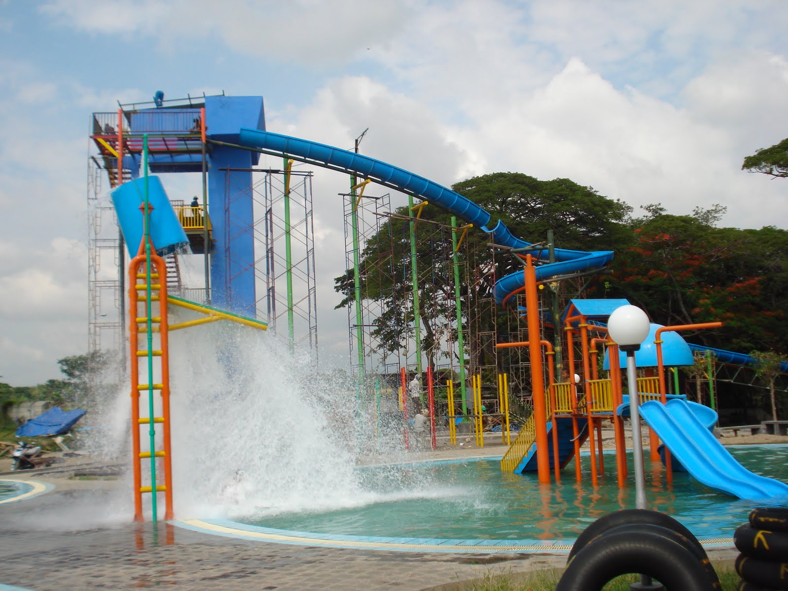 WISATA - NJONI: Klaten_Pemandian Cokro Tulung