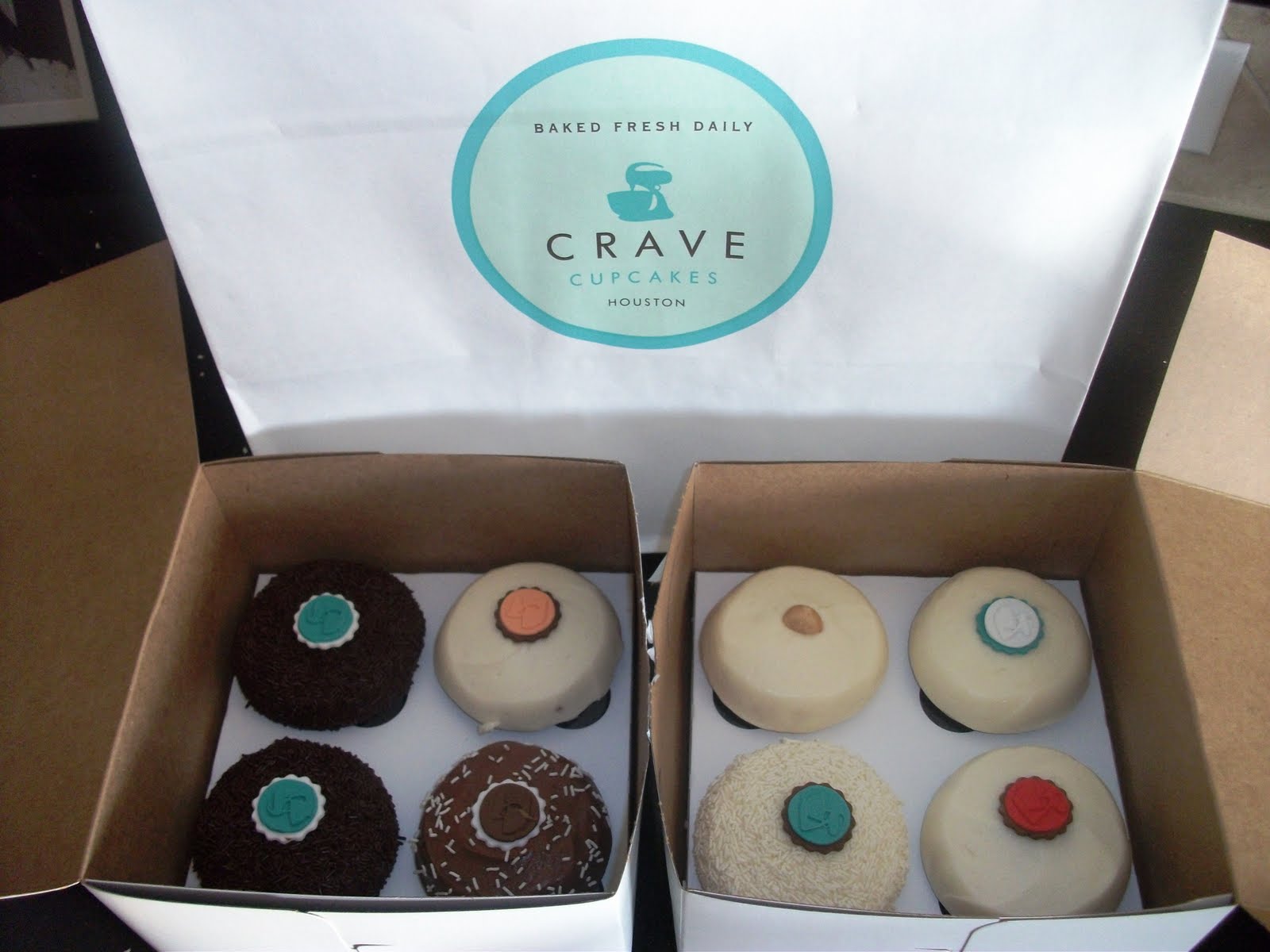 The Stepford Wife Crave Cupcakes, Houston, TX a review