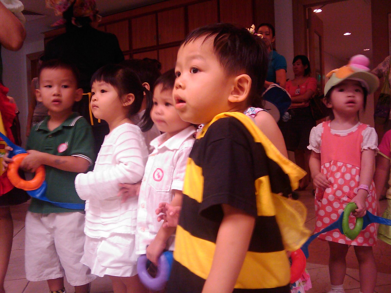 [IMAGE_079-756927.jpg]