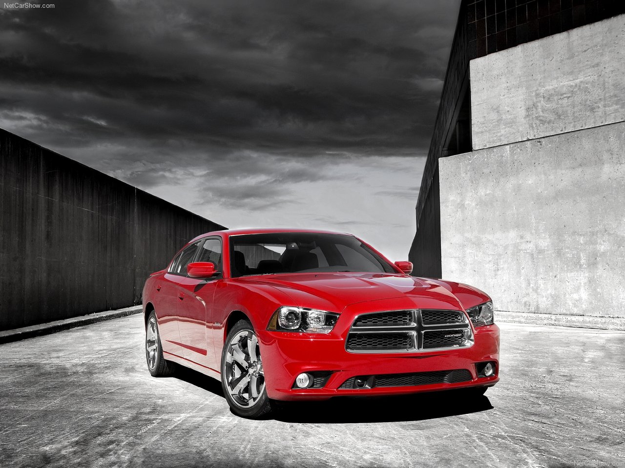 http://2.bp.blogspot.com/_OxQU_AmEgy0/TOgVecAM4oI/AAAAAAAACUU/KpcXZ8tWmwQ/s1600/Dodge-Charger_2011_1280x960_wallpaper_04.jpg