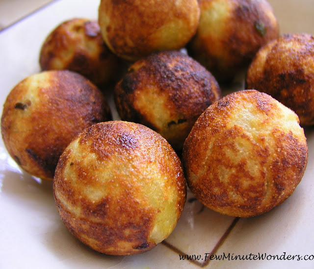 Rava / Cream of Wheat Bonda (dumplings) With Potato Stuffing Few Minute Wonders