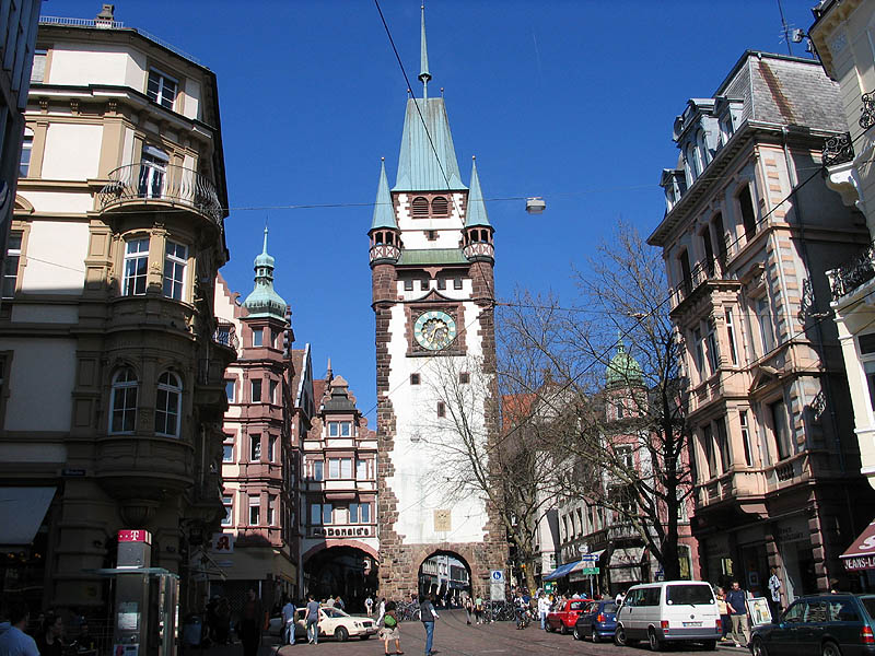 Freiburg_Martinstor.jpg