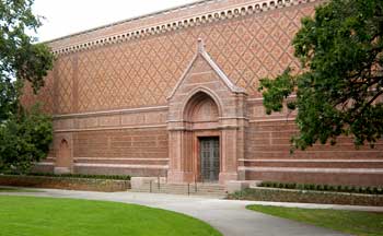 [Front-facade_s.jpg]