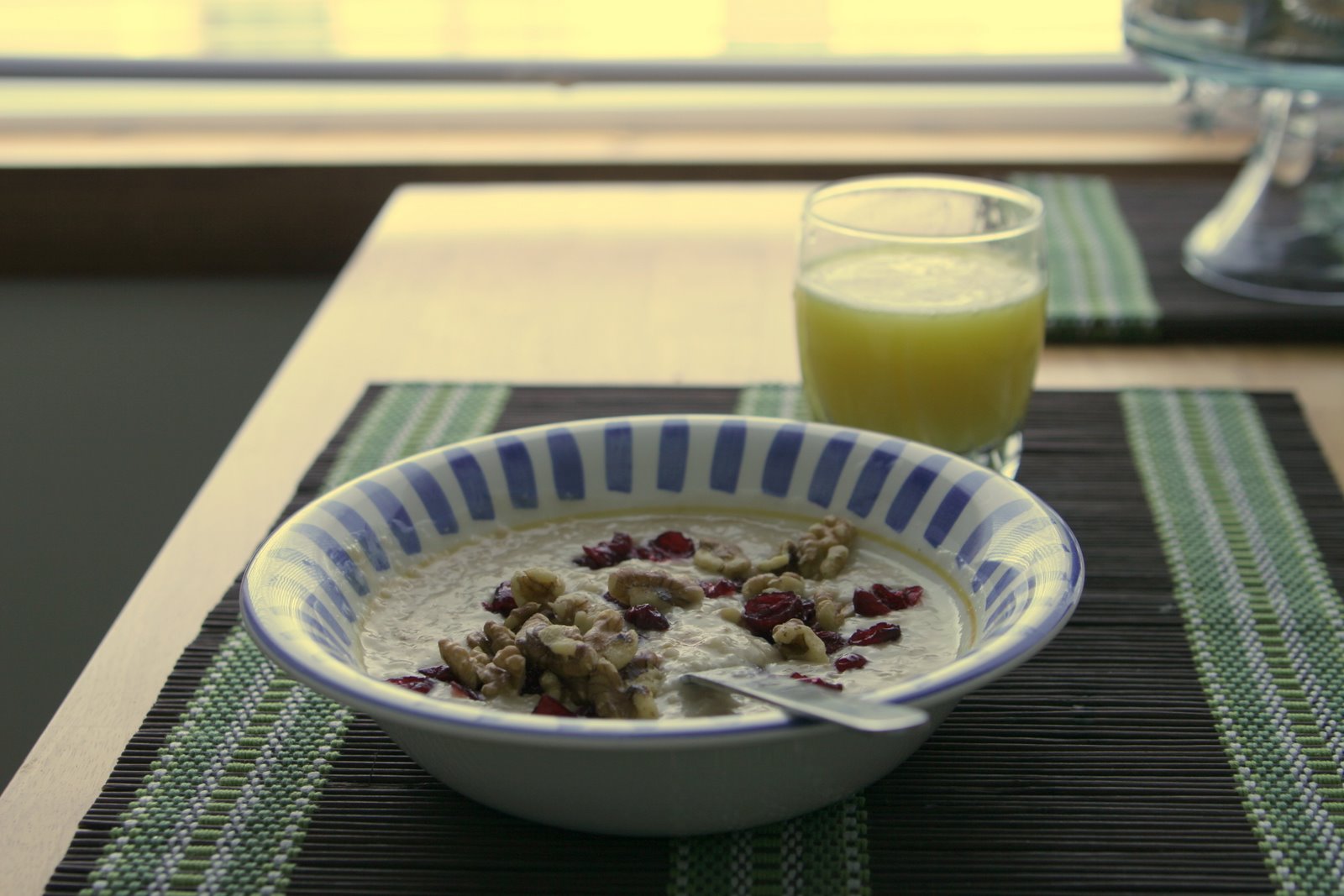 [oatmeal+breakfast.jpg]