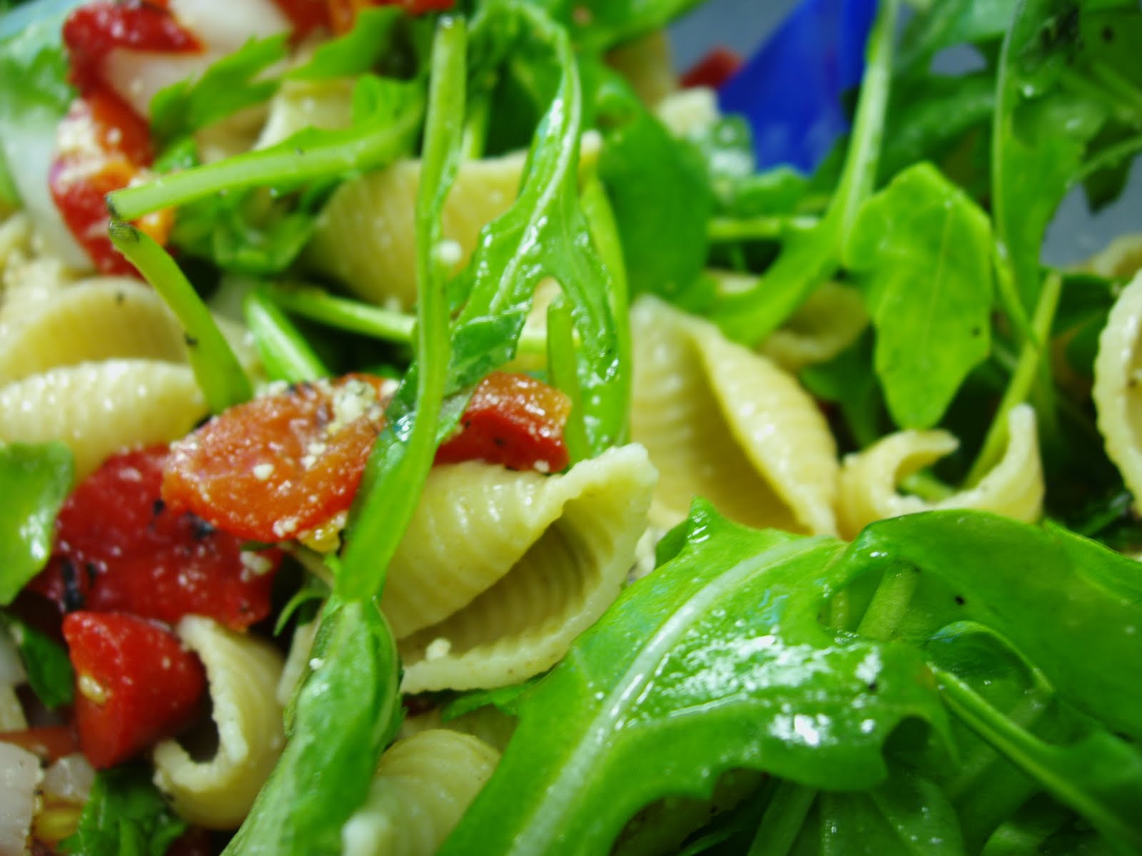 Sometime foodie Healthy Lunch3 Whole grain Pasta Arugula Salad with Lemon olive oil dressing