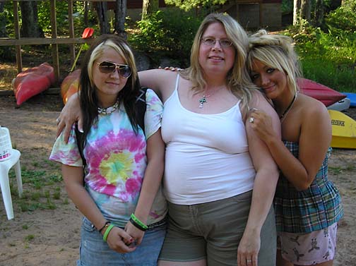 [camp07-carrie-mom-britt-2.jpg]