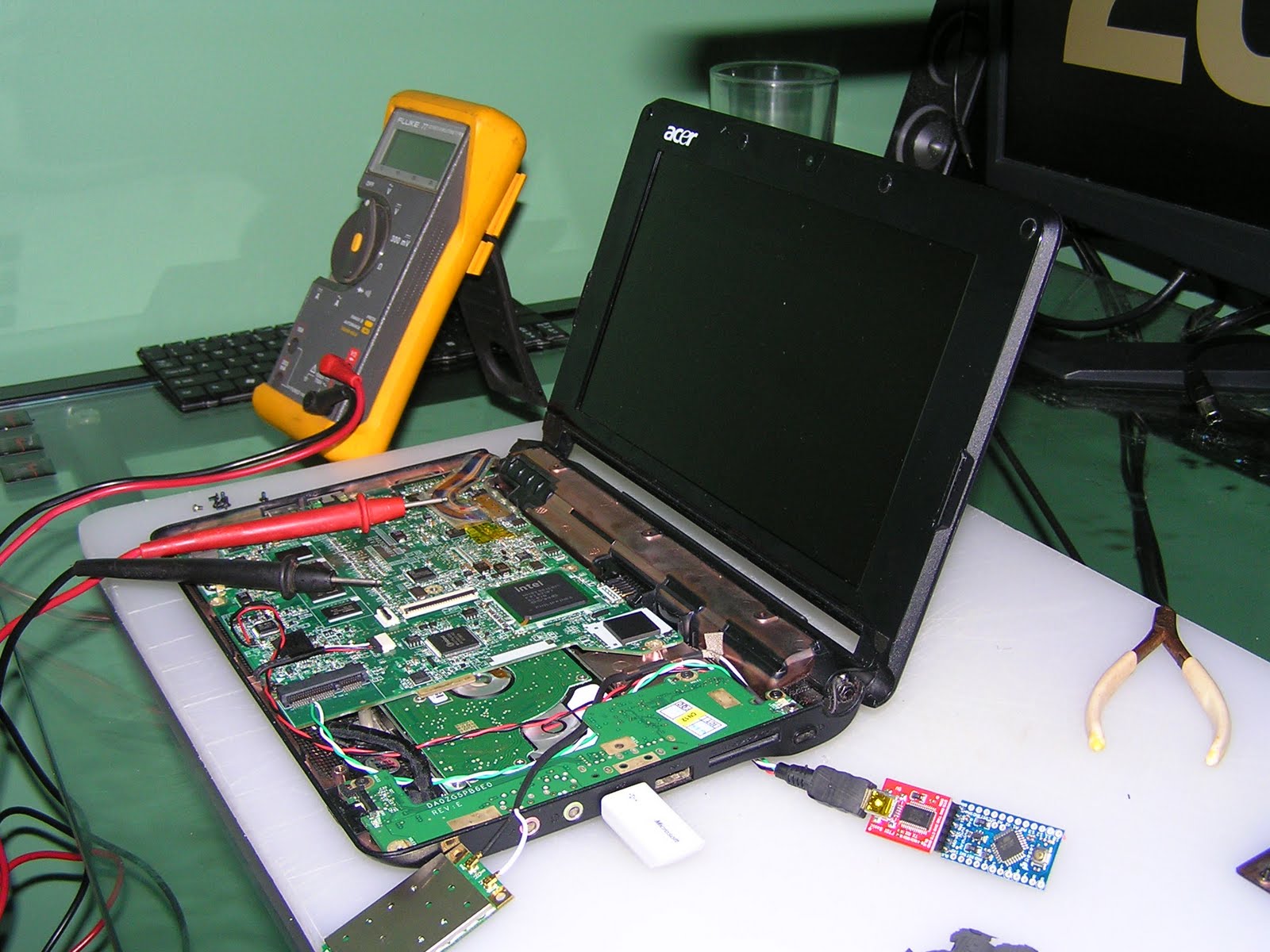 Hardware Hack Arduino Inside!