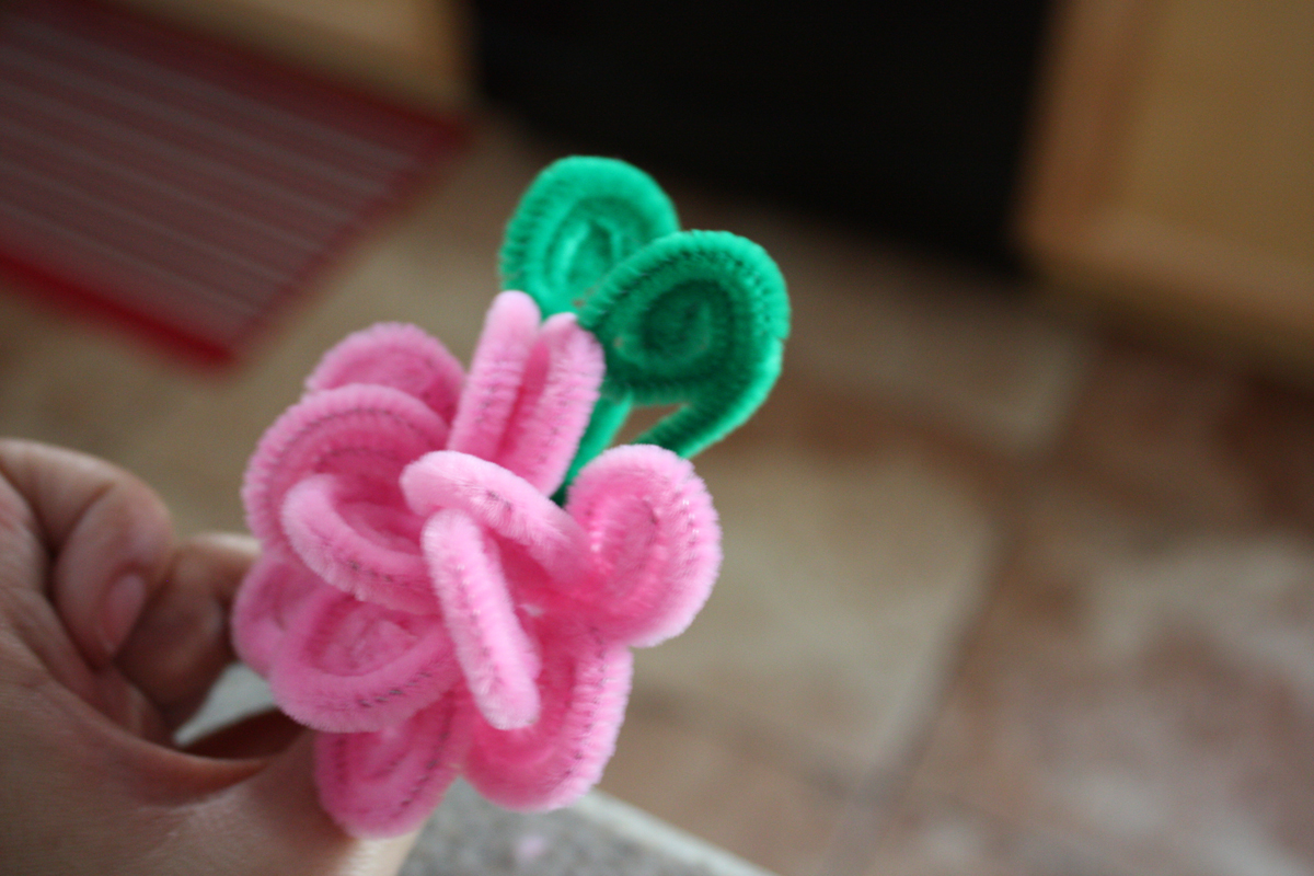 JaeBellz DIY Flower Ring Pipe Cleaners