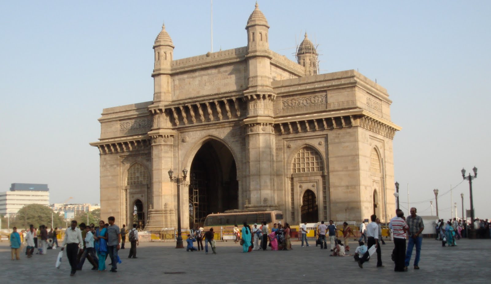 SURIA: Historical Buildings of India...