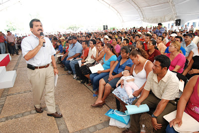 Tips, Tips, Políticos... EVARISTO HERNÁNDEZ CRUZ