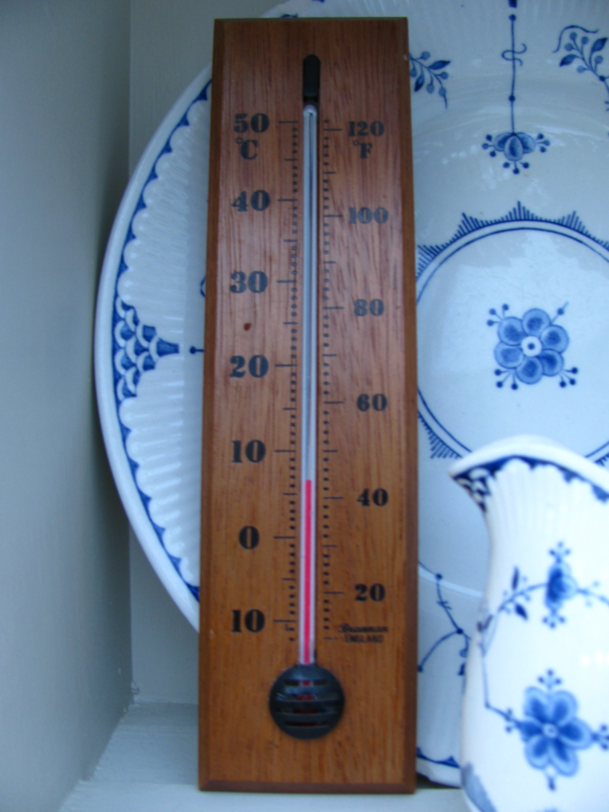 [temp+con..JPG]