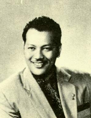 http://2.bp.blogspot.com/_PBvddRi_-LE/TB-FPUybQkI/AAAAAAAABR4/mFjpbM-6Ol0/s400/ramlee1.jpg
